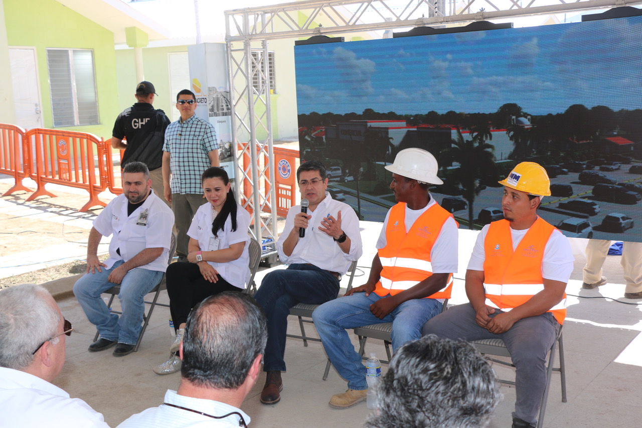Gobierno dialoga con actores de vivienda en la zona norte para generar miles de empleos en los hondureños
