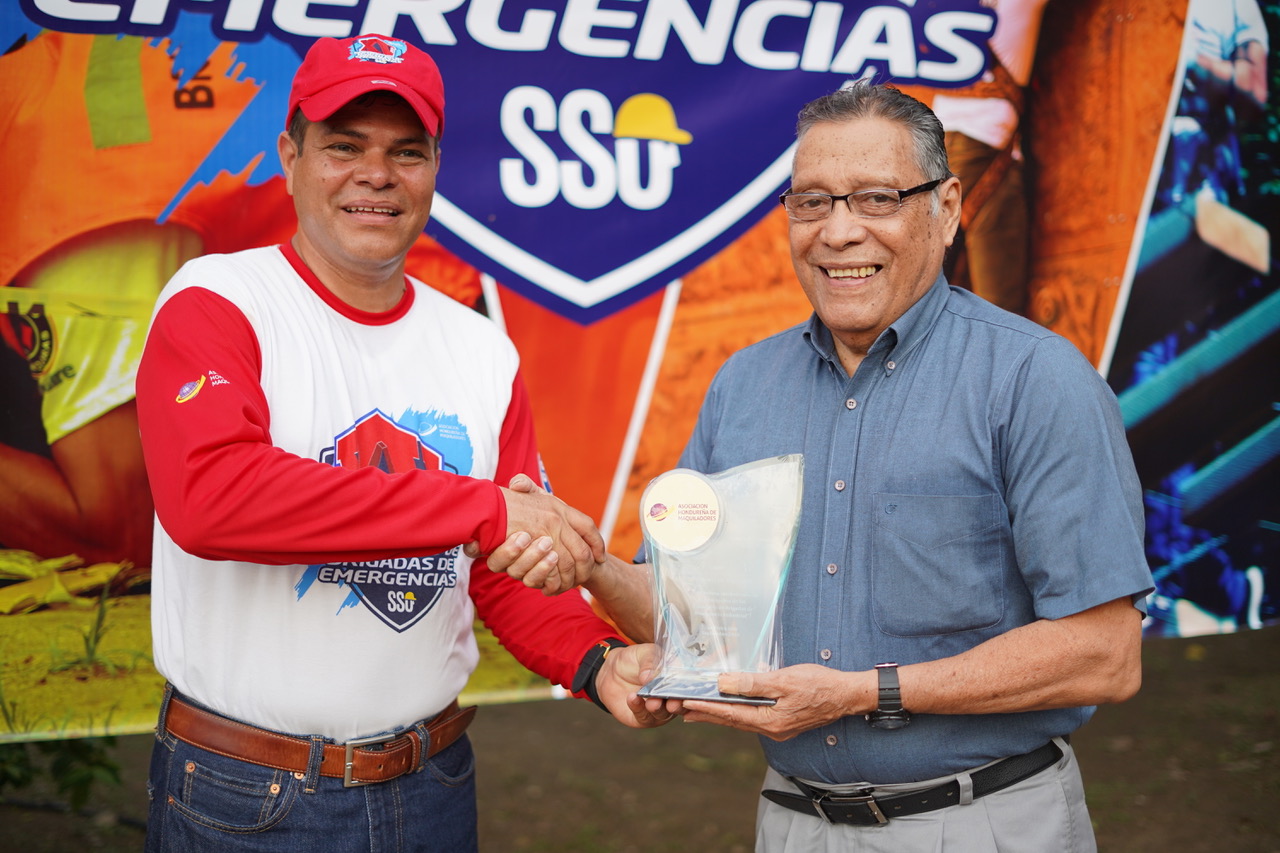FRANCIS APPAREL Campeón de Campeones del XV encuentro de brigadas de emergencia que realiza la AHM