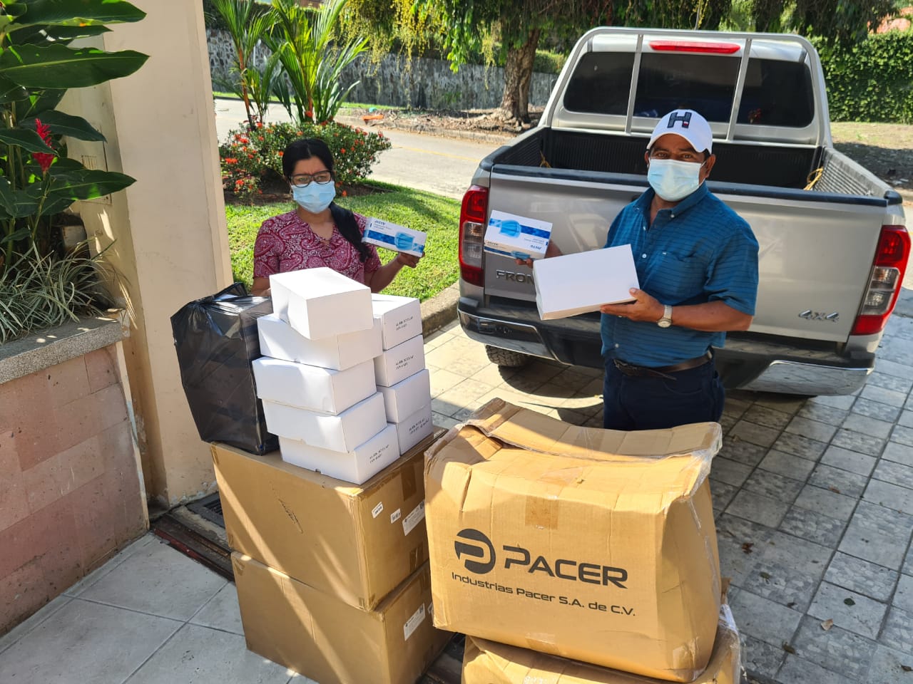Maquiladores donan insumos de bioseguridad a alcaldía de Macuelizo, Santa Bárbara