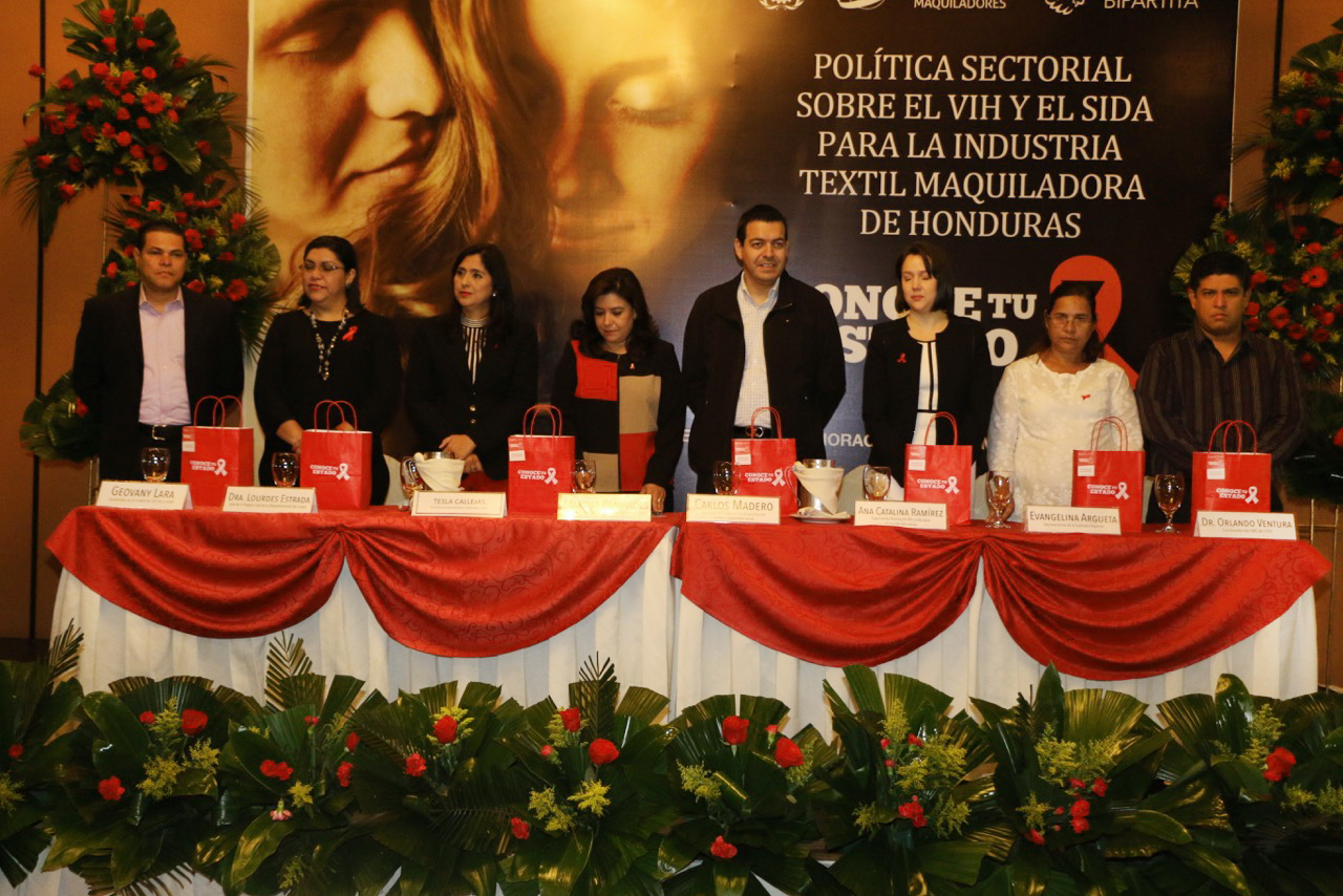 AHM y Comisión Bipartita, con el apoyo técnico de la OIT, presentan Política Sectorial sobre el VIH y Sida en la Industria textil maquiladora de Honduras