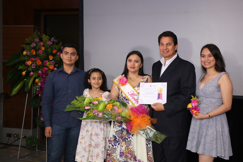 AHM celebra y premia a la Madre de la Maquila 2019