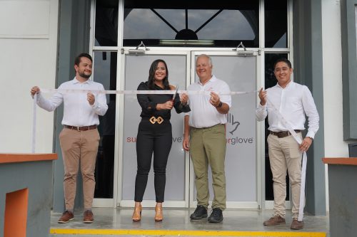 SUPERIOR GLOVE, FABRICANTE DE GUANTES PARA BMW Y TESLA, SE EXPANDE EN HONDURAS