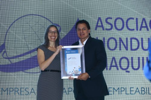USAID RECONOCE ALIANZAS SOSTENIBLES DEL SECTOR PRIVADO EN HONDURAS PARA POTENCIAR EL DESARROLLO JUVENIL