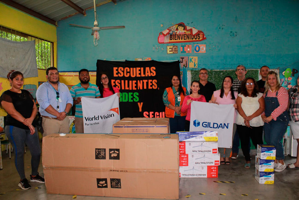 Gildan donará USD $250,000 a World Vision Honduras para apoyar la implementación continua del programa de Educación y Transformación de la Niñez (ETN) en Honduras