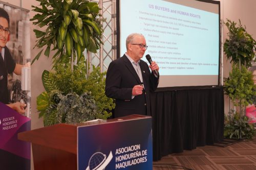 Maquiladores Realizan Conferencia sobre Empresas y Derechos Humanos