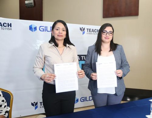 GILDAN Y TEACH A MAN TO FISH LANZAN EL PROGRAMA “FUTURO A TU MEDIDA” PARA FOMENTAR EL EMPRENDIMIENTO JUVENIL EN CHOLOMA