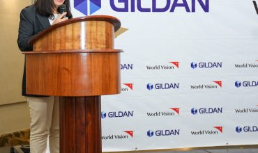 GILDAN GRADÚA A CASI 700 MUJERES DE SU PROGRAMA EMPODERA, JUNTO A WORLD VISION HONDURAS