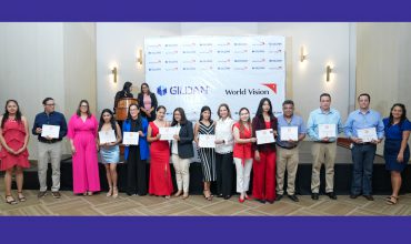 GILDAN GRADÚA A CASI 700 MUJERES DE SU PROGRAMA EMPODERA, JUNTO A WORLD VISION HONDURAS