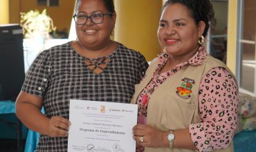MUNICIPALIDAD DE LA LIMA, CON APOYO DE LA AHM, IMPULSA A 41 MUJERES EMPRENDEDORAS CON CAPITAL SEMILLA Y FORMACIÓN EMPRESARIAL