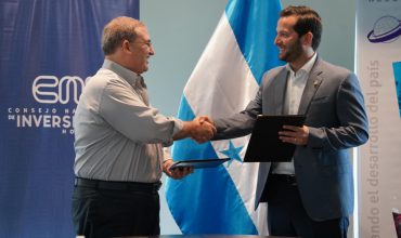 CNI Y AHM SUSCRIBEN CONVENIO PARA FORTALECER LA INVERSIÓN EN LA INDUSTRIA TEXTIL-MAQUILADORA