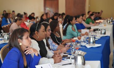 AHM impulsa el desarrollo emprendedor con su cuarta Master Class: “Más que servicio, una experiencia que venda”