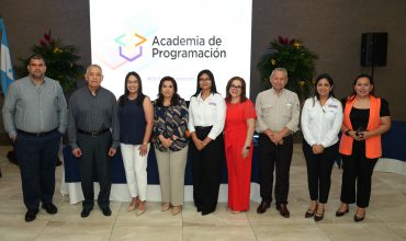 AHM, INFOP Y FUNADEH CELEBRAN CLAUSURA DE LA OCTAVA PROMOCIÓN DE LA ACADEMIA DE PROGRAMACIÓN