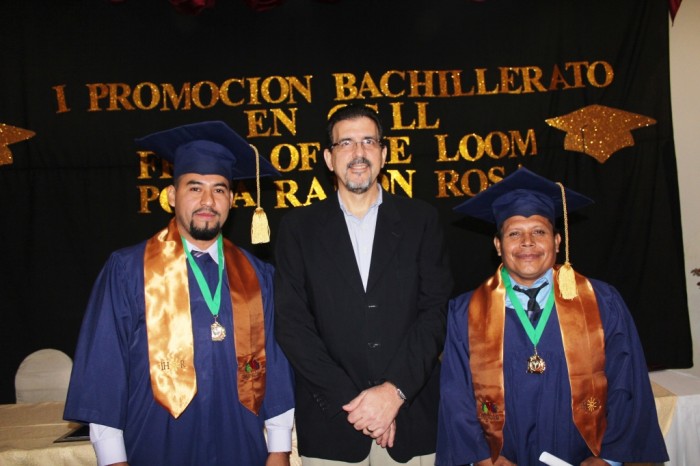 Fruit of the Loom gradúa su primera promoción de bachilleres