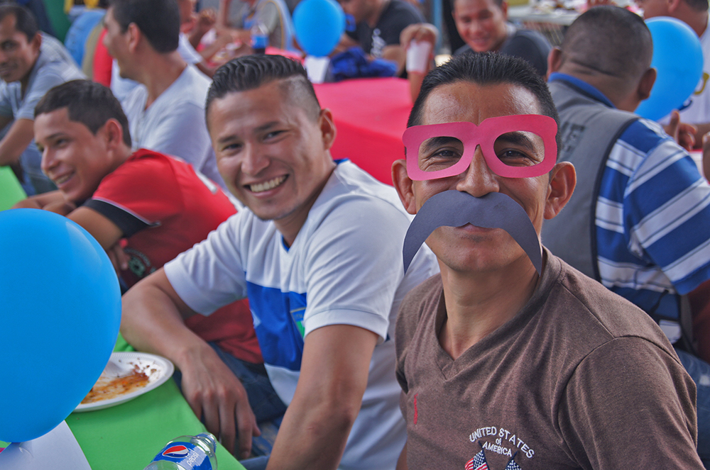 Matex de Honduras agasaja a los padres