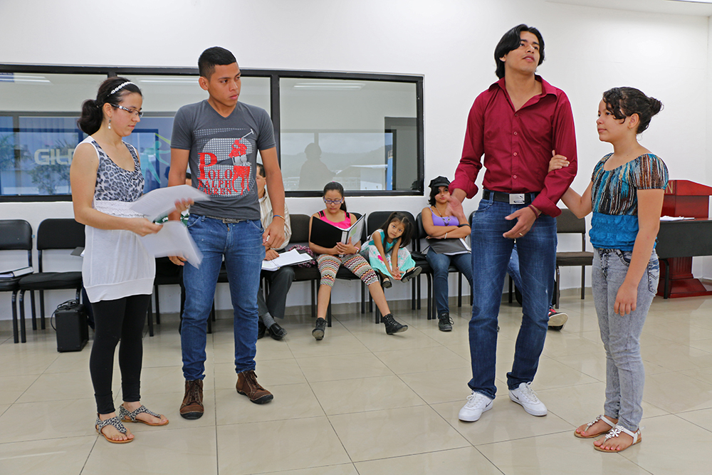 Gildan invita a presenciar su obra teatral “El Sueño” en el Centro Cultural Sampedrano