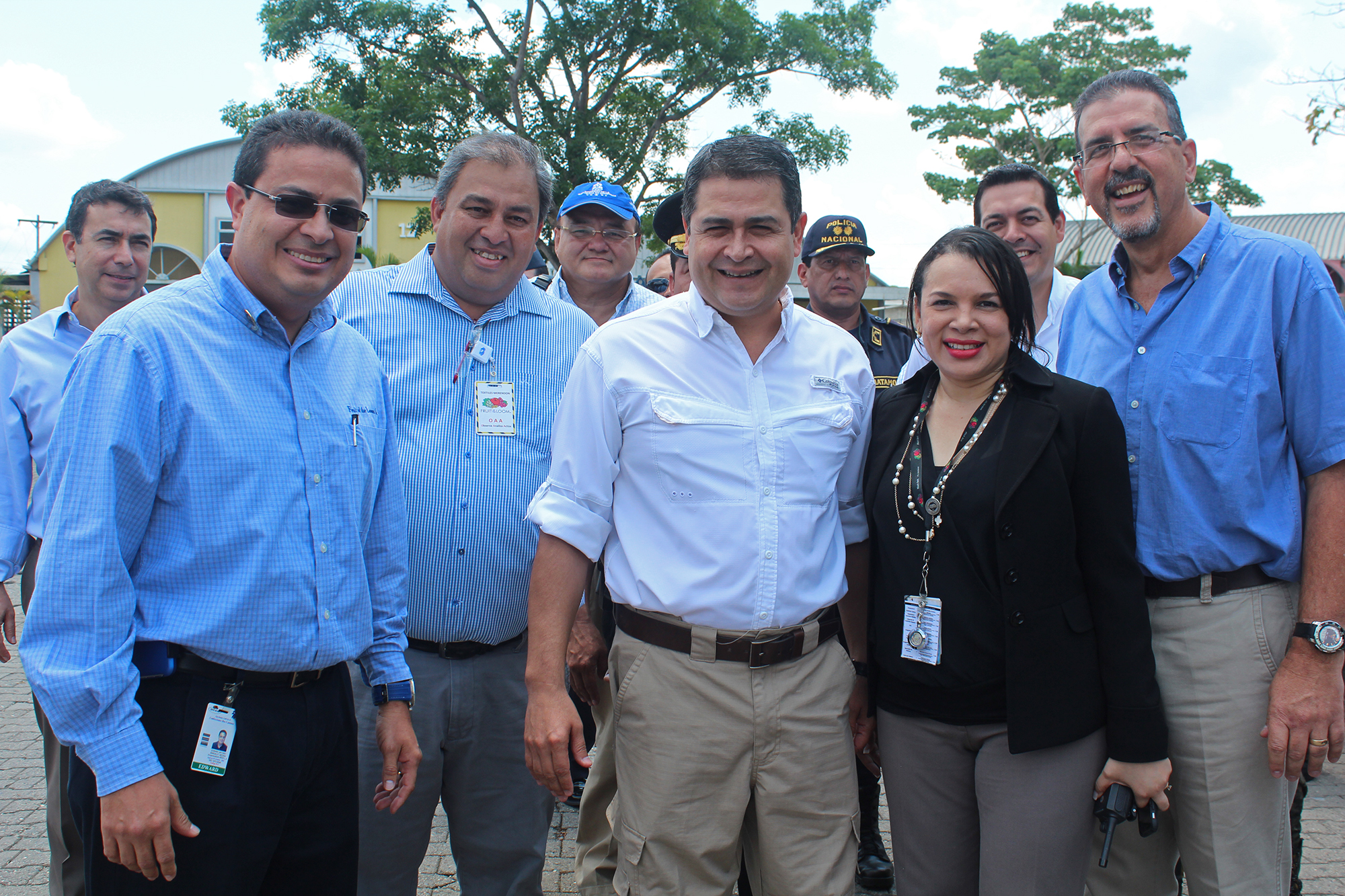 Presidente de la República, Abogado Juan Orlando Hernández, visita Corporación Fruit of the Loom