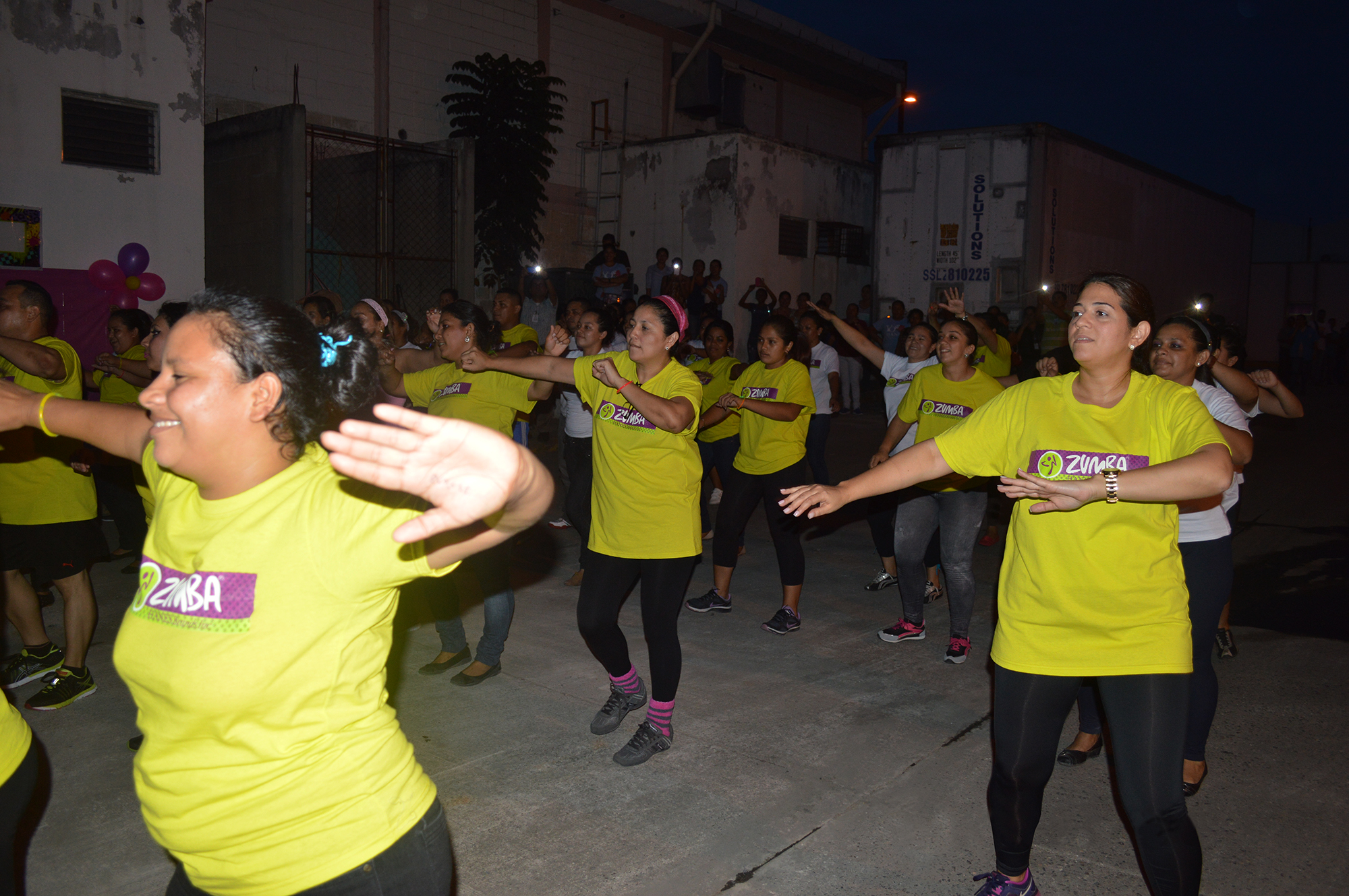 Zumba Hanes para estar en forma