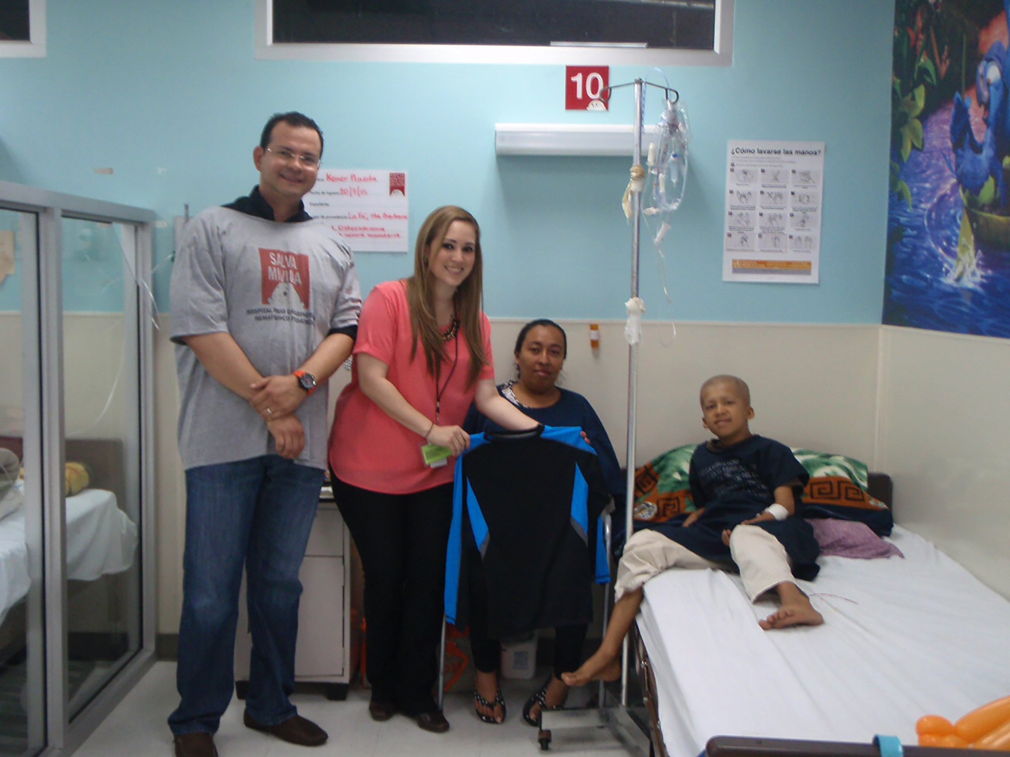 Pinehurst Manufacturing se proyecta con Fundación de Niño con Cáncer