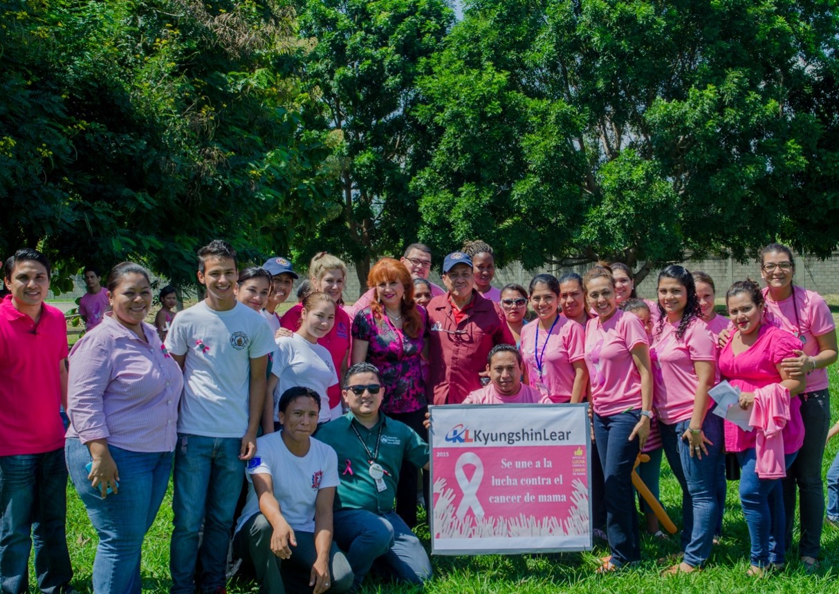 Feria de Salud KyungshinLear 2015 y Campaña Cáncer de Mama