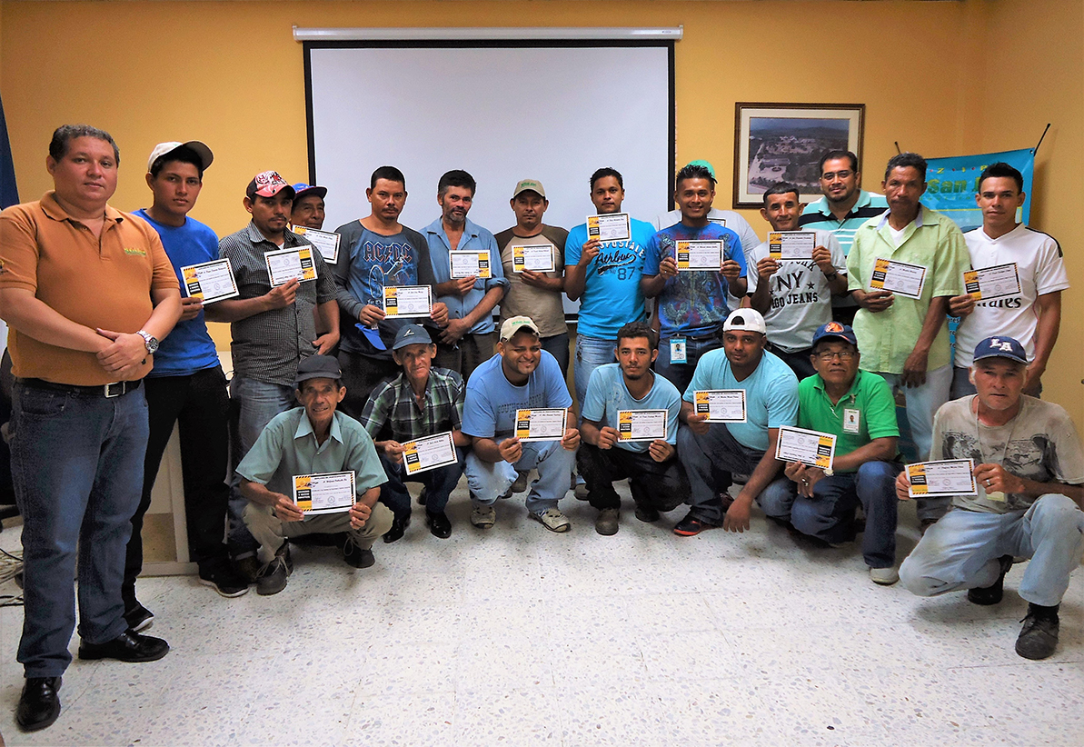 Zip San José imparte charla de Seguridad e Higiene Industrial a un grupo de sus colaboradores