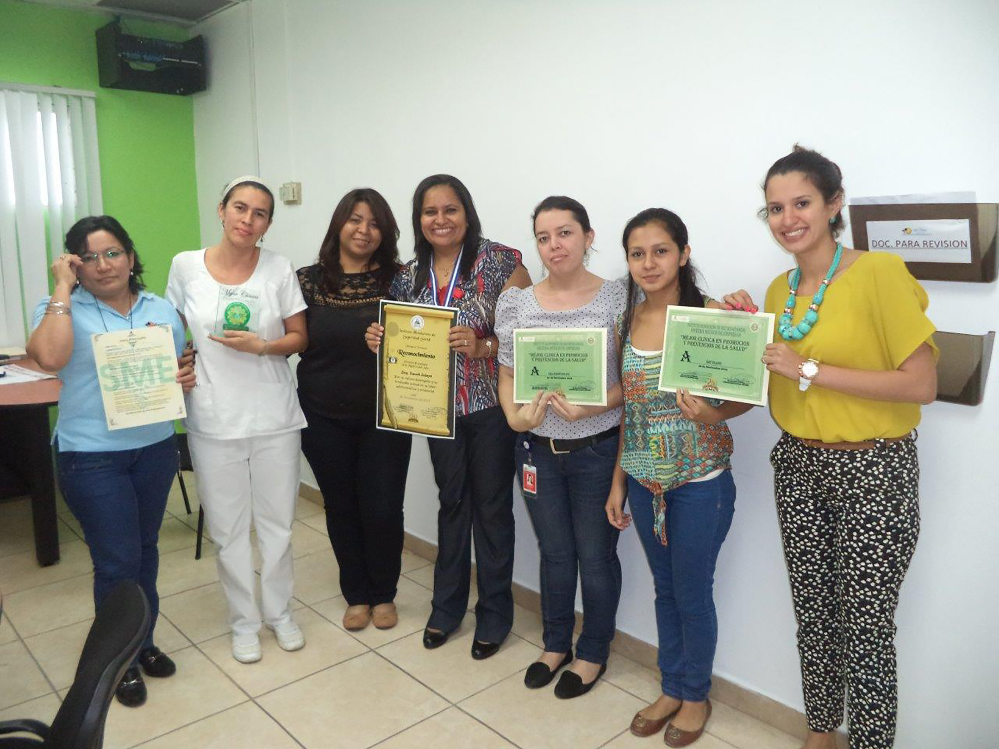 Sistema Médico de Empresa premia a Bay Island