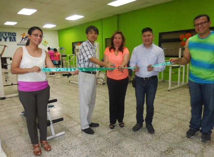 Inauguran Gimnasio Astro Cartón Honduras