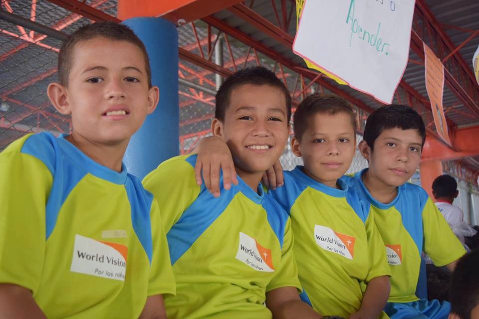 Gildan y World Vision apoyan la niñez hondureña