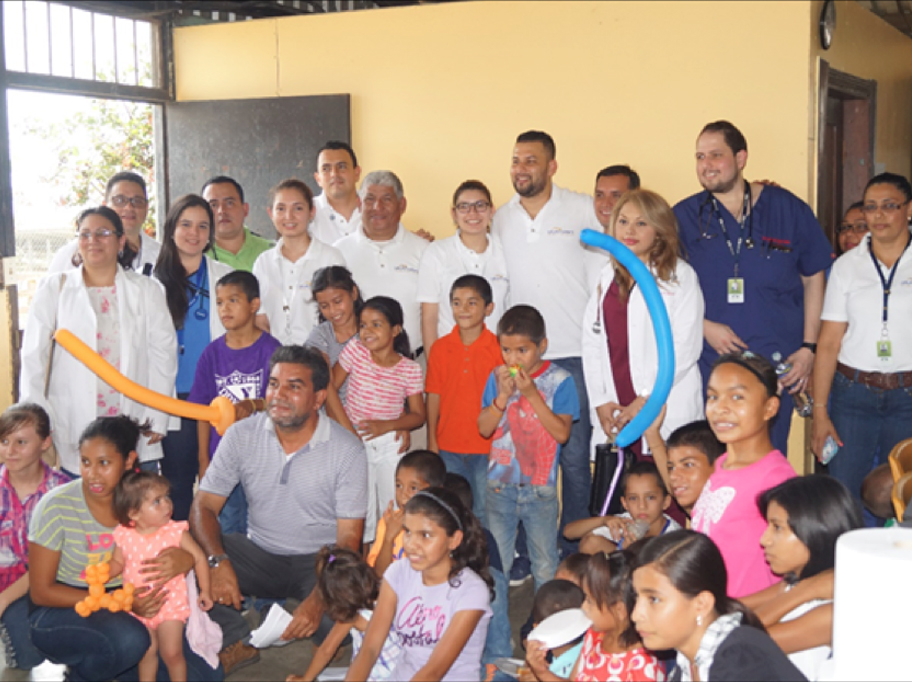 Green Valley regala sonrisas a niños hondureños