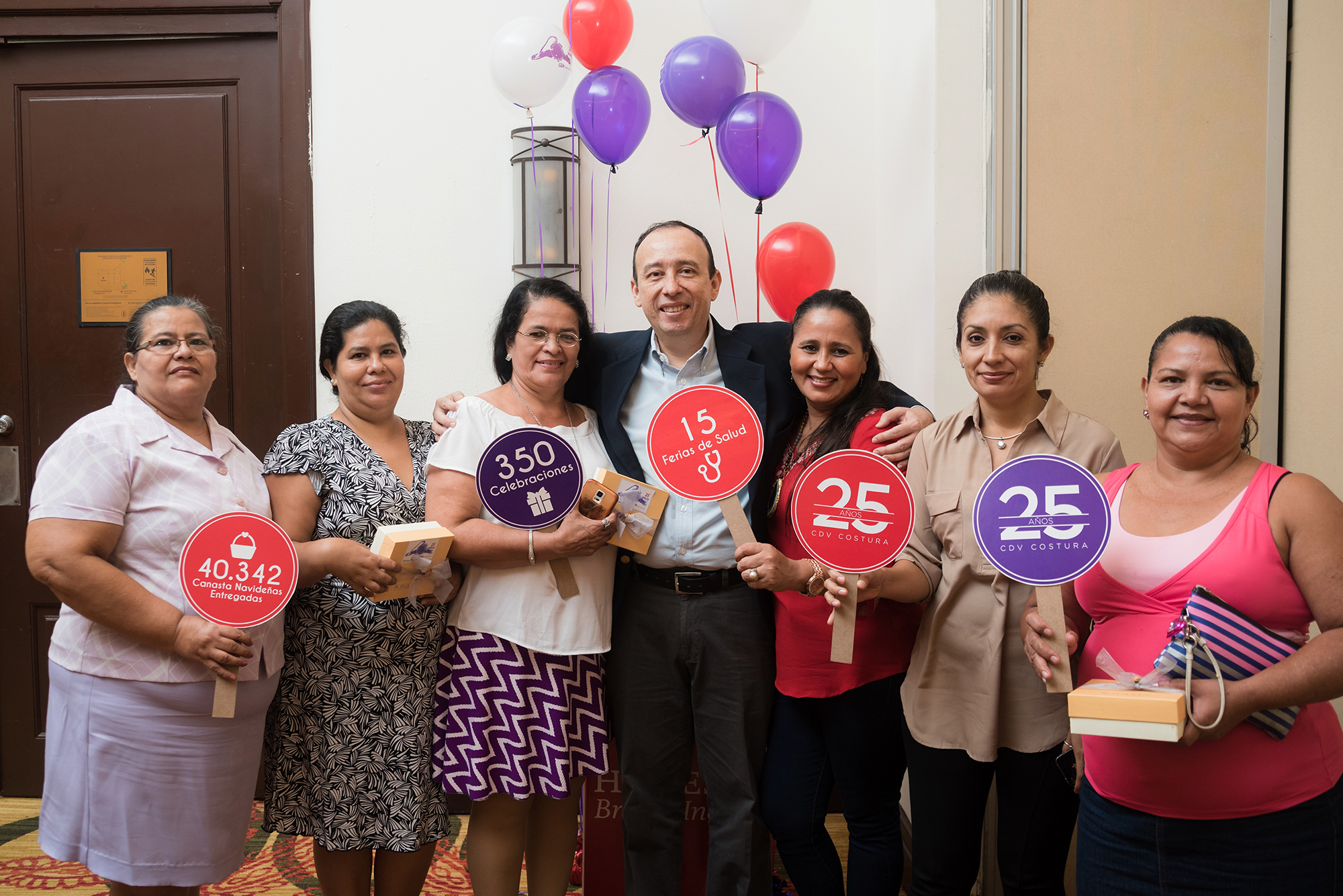 Confecciones del Valle Costura celebra a lo grande su 25 aniversario