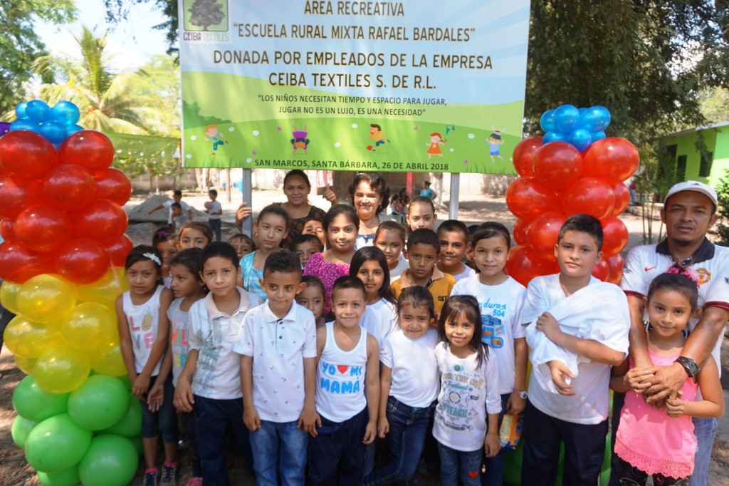 CEIBA TEXTILES SE PROYECTA CON LA COMUNIDAD