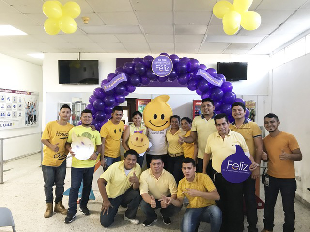 HANESBRANDS CELEBRA SEMANA DE LA FELICIDAD CON SUS EMPLEADOS