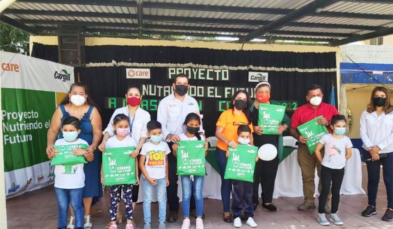 FUNDACIÓN PACASA CONTINÚA ENTREGANDO KITS ESCOLARES