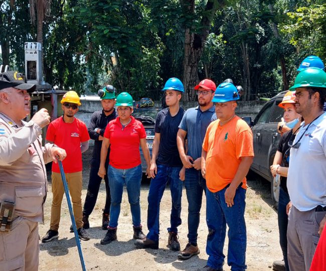 CUERPO DE BOMBEROS CAPACITA A BRIGADISTAS DE INVEMA