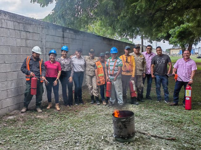 ZIP SAN JOSÉ CAPACITA A BRIGADISTAS CON APOYO DEL CUERPO DE BOMBEROS