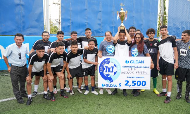 GOLES QUE TRANSFORMAN VIDAS TORNEO DE FÚTBOL DE GILDAN BENEFICIA DOS ESCUELAS DE CHOLOMA