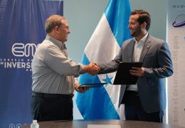 CNI Y AHM SUSCRIBEN CONVENIO PARA FORTALECER LA INVERSIÓN EN LA INDUSTRIA TEXTIL-MAQUILADORA